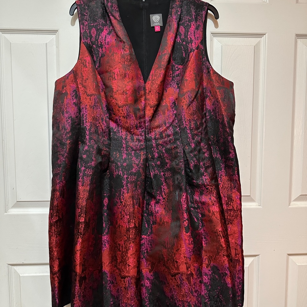 Vince Camuto Black and Red Patterned Dress